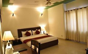 Hotel Impress Delhi